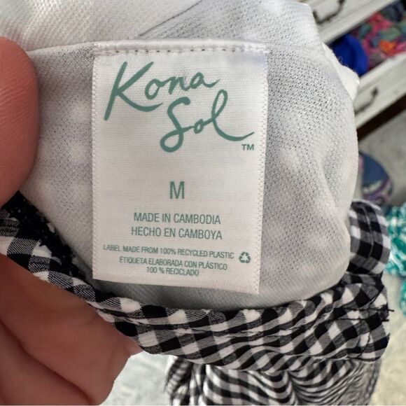 Kona Sol One Piece Black and White Gingham Swimsuit with ruching on the sides-M - Picture 9 of 16